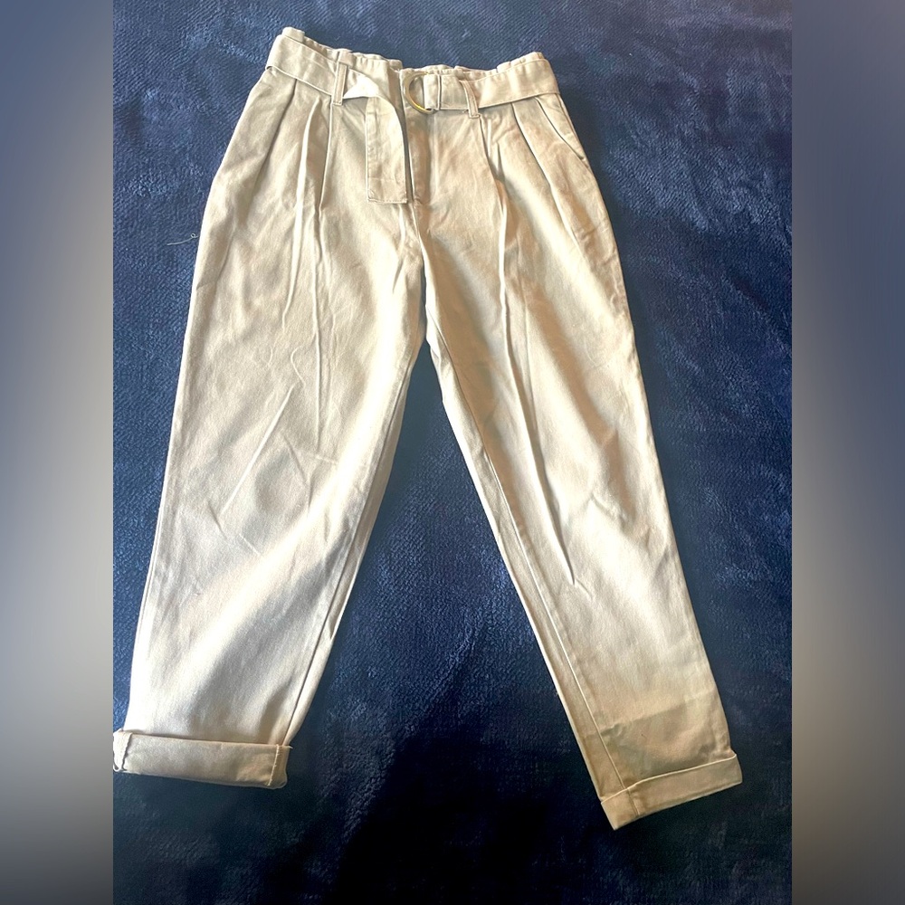 Jennyfer beige pants, thick structured material. Worn once
